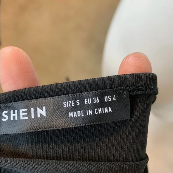 SHEIN Black V-Neck Ruched Lace-Up Crop Top- S - Picture 9 of 11